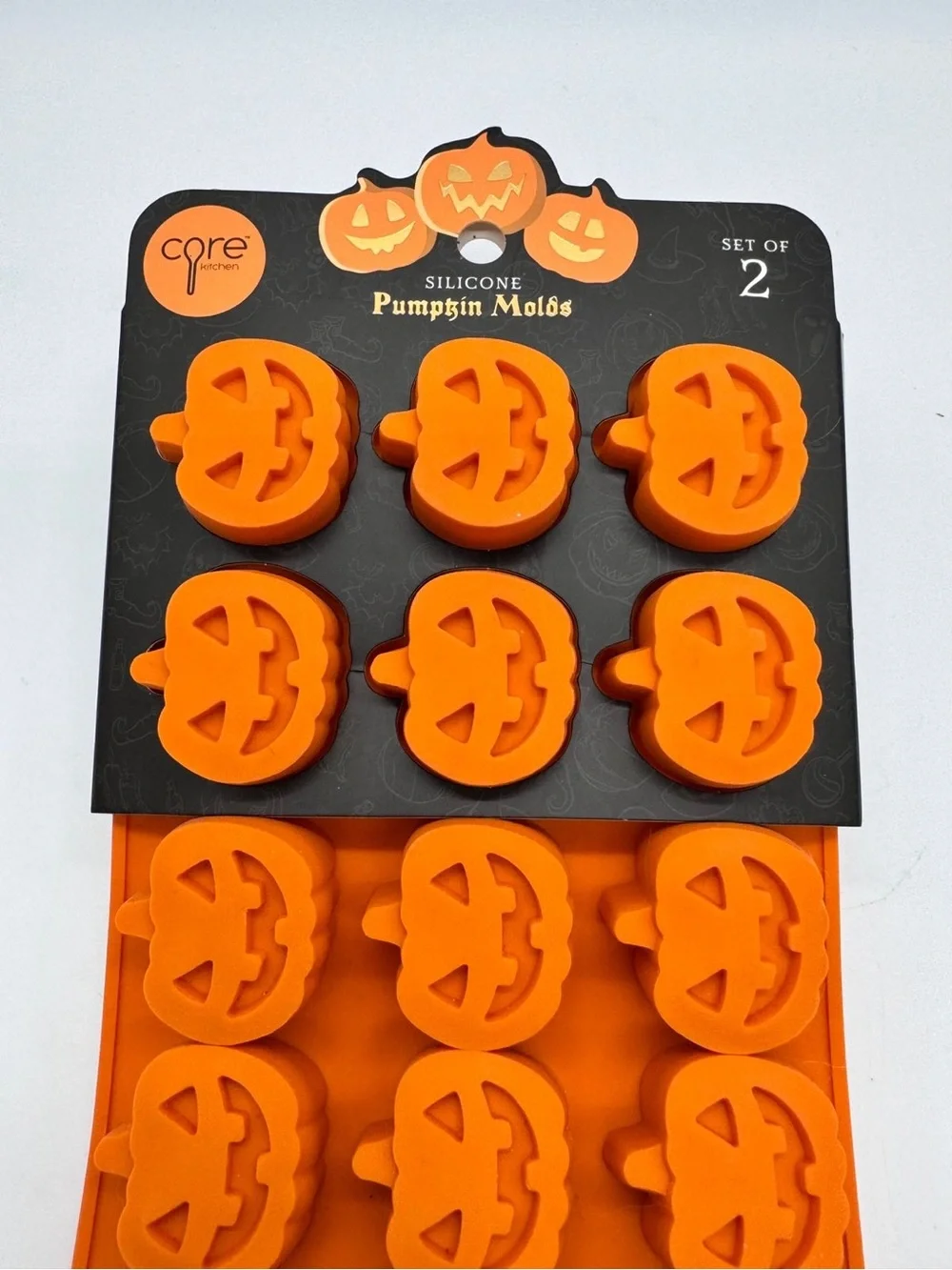 New Core Kitchen Silicone Pumpkin Molds Set of 2 Halloween Jack-O-Lantern NWT